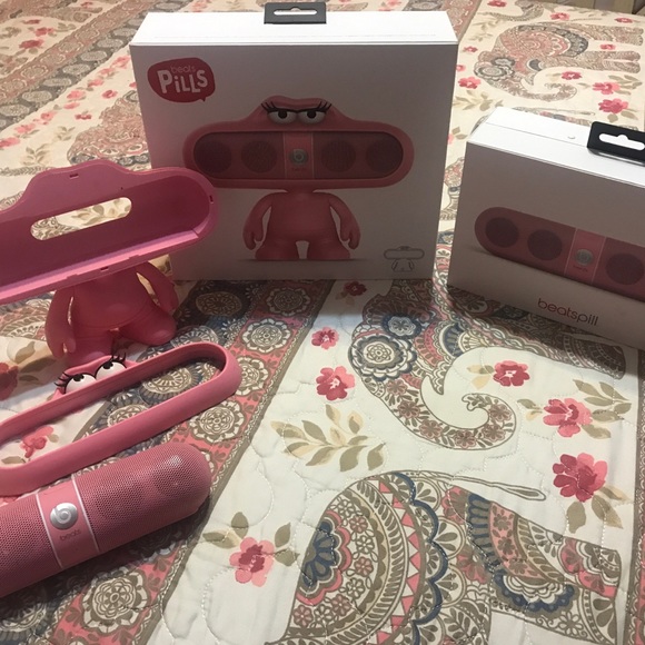 💕Nicky Minaj Beats Pill💕 - Picture 2 of 7